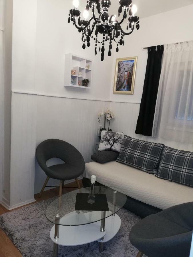 Apartment Lily Zadar Eksteriør bilde